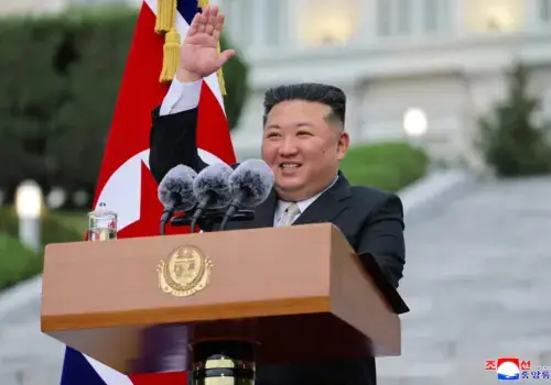 Kim Jong Un Arrives in China via Newly Opened Yalu River Bridge