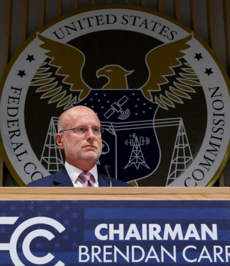 Chinese Telecom Firms Face Ban From Direct Access to American Phone Numbers