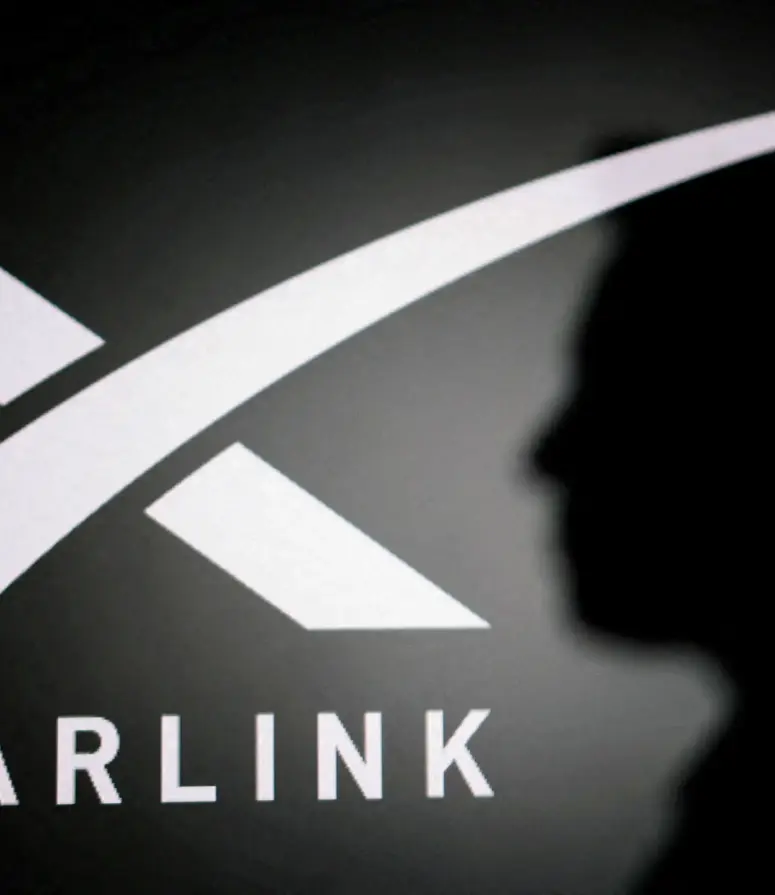 Putin Calls Musk a "Genius" While Russia Builds Starlink Rival