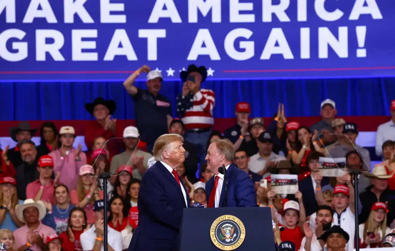 Trump Texas Rally Promotes Oil Production as Democrats Dream of a Breakthrough