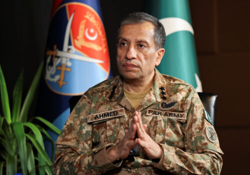 Pakistan Military Cautiously Optimistic on Iran-United States Mediation