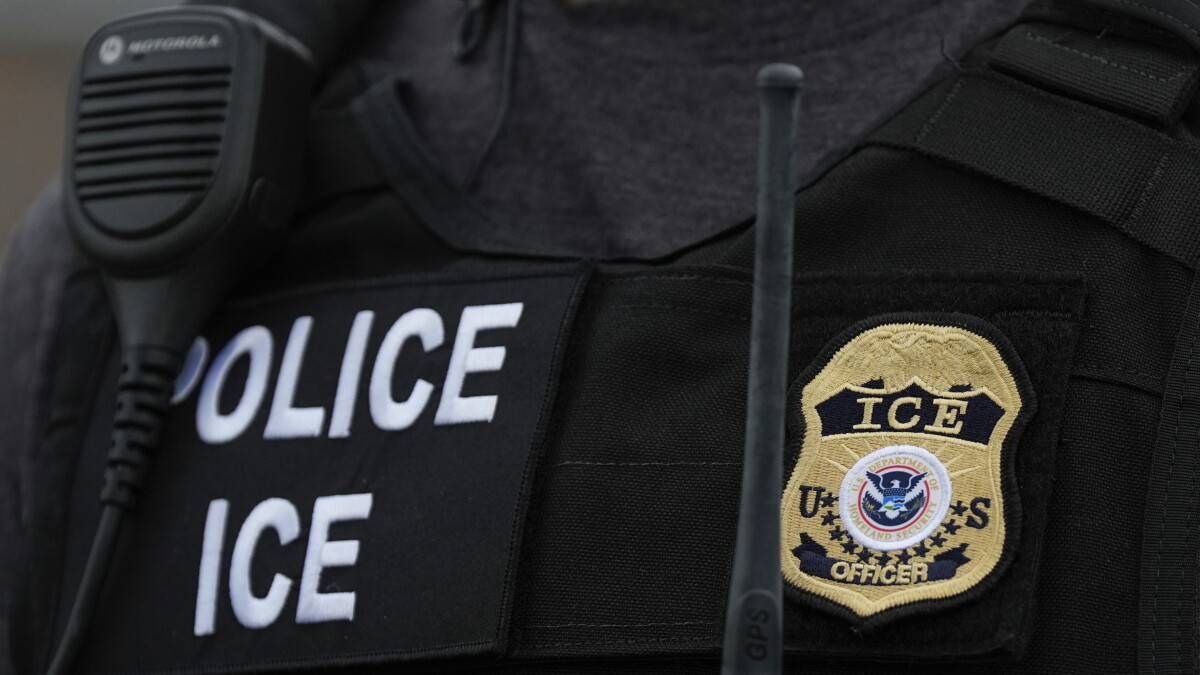 FBI and ICE Agents Will Not Serve as Election Monitors in Midterms 1 FBI and ICE Agents Will Not Serve as Election Monitors in Midterms
